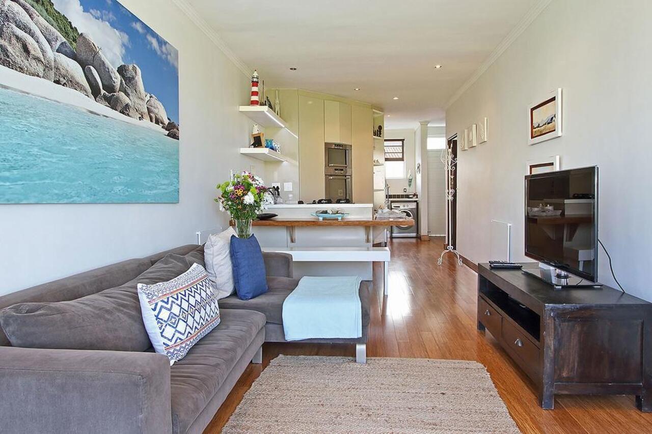 Vredenhof Self Catering Apartment เคปทาวน์ ภายนอก รูปภาพ