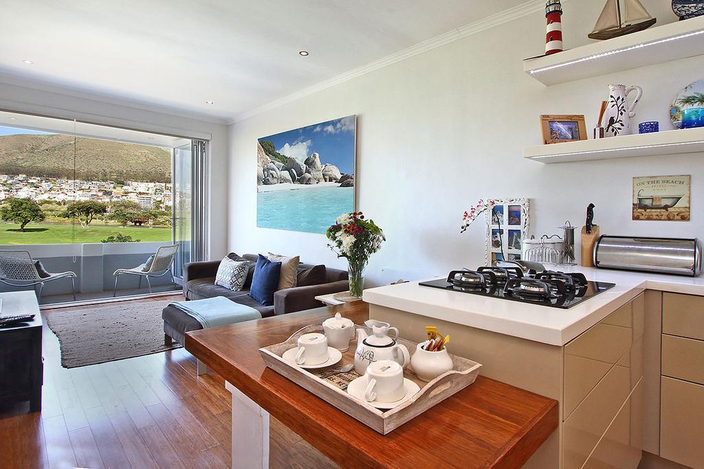 Vredenhof Self Catering Apartment เคปทาวน์ ภายนอก รูปภาพ